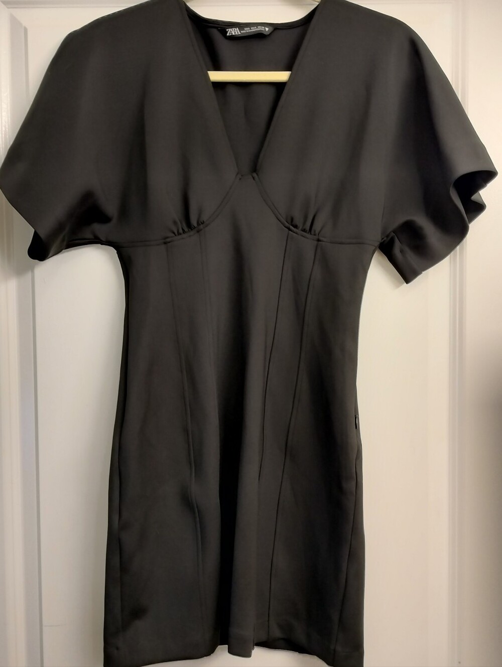 Zara Black V-Neck Short Sleeve Dress